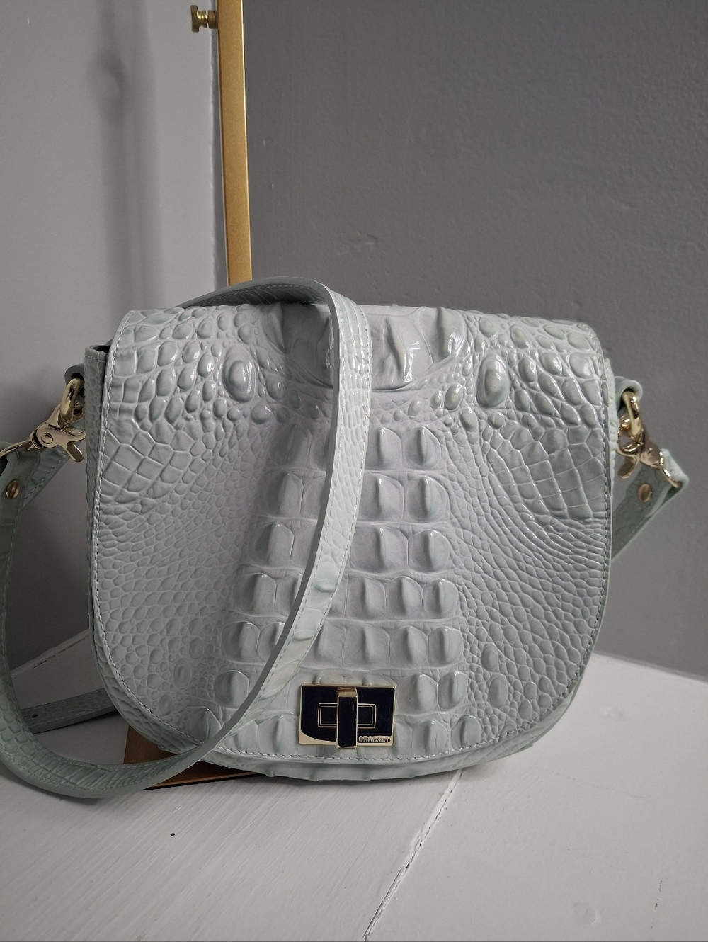 Brahmin Croc Embossed Crossbody Saddle Bag – Mint Green w/ Dustbag  – NWOT